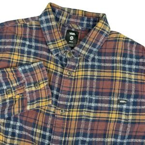 Vans Mens M Long Sleeve Shirt‎ Burgundy Gold Plaid Casual Flannel Button Down